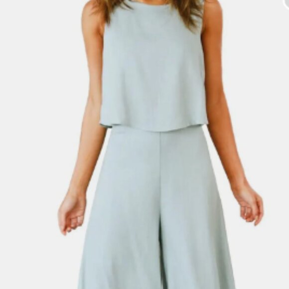 Elegant Wide Leg Jumpsuit in Light Blue - Picture 1 of 4